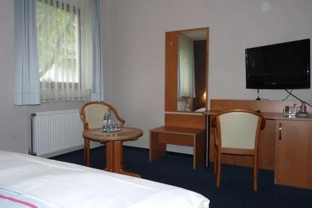 Garni Haus Schoenberger 2* 하일리겐하우스