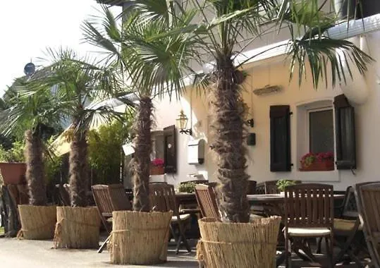 Hotel Garni Haus Schoenberger 2*